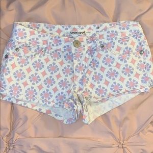 Multicolored Design Low Rise Shorts